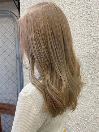 セミロング カラー 透明感・艶カラー/ 坂田友梨奈のヘアスタイル