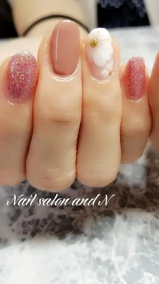 ネイル and Nのネイルデザイン