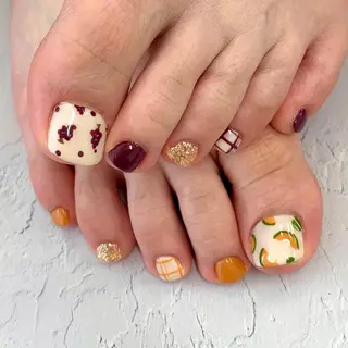 ネイル SAPHIR NAGISAのマツエク・マツパデザイン