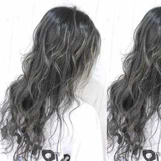 ミディアム カラー JuNブリーチに 縮毛矯正するプロのヘアスタイル