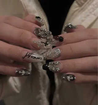 ネイル emure. .のネイルデザイン