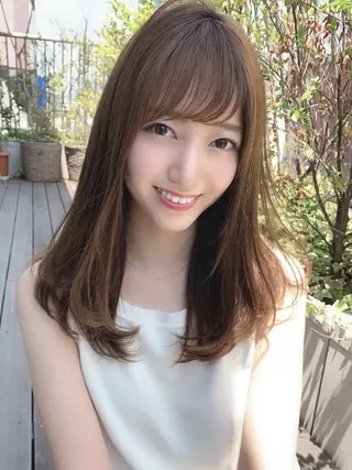 セミロング Beige＋Rr salon EBISU所属・艶感透明感カラー 🫧たけ🫧のヘアスタイル