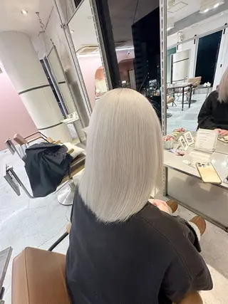 ミディアム カラー レイヤーブリーチ特化 ホワイト専門/岸のヘアスタイル