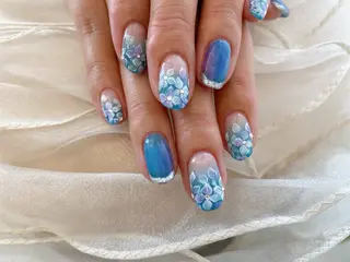 ネイル ネイル ティアラのネイルデザイン