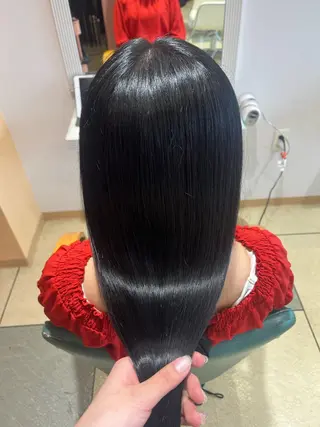 ロング ベージュカラー⌇﻿ くびれヘア.𐙚心音のヘアスタイル