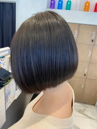 ショート 小口 晃のヘアスタイル