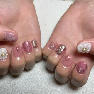 ネイル 金山 沙織のエステ・リラクイメージ