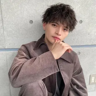 ショート カラー パーマ ヘアアレンジ メンズ キッズ ネイル マツエク・マツパ アイブロウ スパイキー/フェザー /波巻き/かいとのヘアスタイル