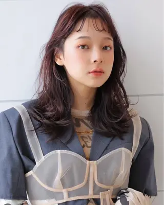 セミロング meak所属・韓国レイヤー RYOTAのヘアスタイル