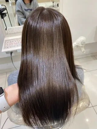 カラー 🎀TEN🎀 オリーブベージュのヘアスタイル