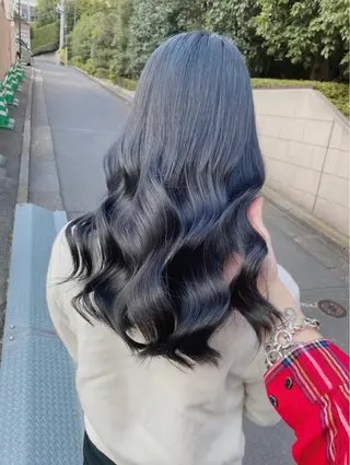 ロング カラー 🩶【推しハイトーン 】yuzu🩶のヘアスタイル