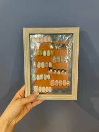 ネイル aoi △TRIOSのネイルデザイン