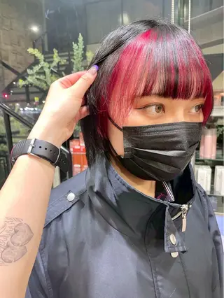 カラー airi🌺カラー /特殊ヘア⛓️🖤のヘアスタイル