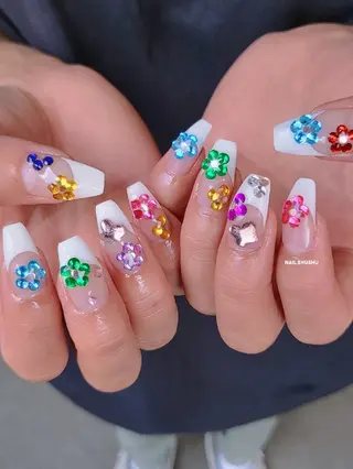 ネイル 3dパーツ/流行り 👧shushu❤️のネイルデザイン