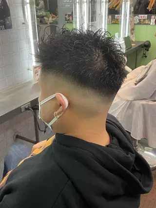 パーマ メンズ Le'a所属・渋谷/フェード/ 國分 翔のヘアスタイル