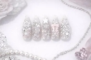 ネイル Sayaka❤️ REBEST京橋のネイルデザイン