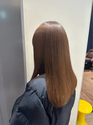 セミロング 縮毛矯正+モテカラー 🎀✨MIHOのヘアスタイル