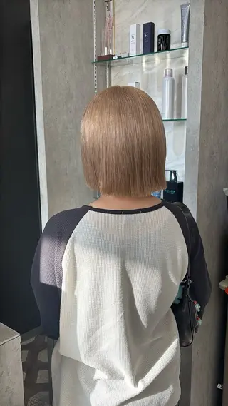 ミディアム 韓国ヘア/ブリーチ無 しWカラー/オリーブのヘアスタイル