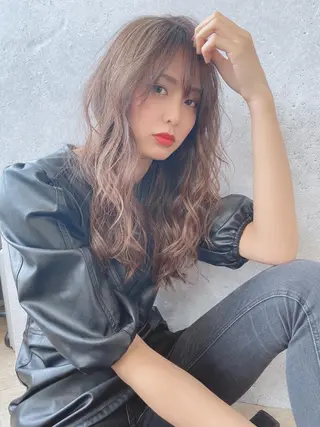 ロング カラー 個室サロンLOUIMADNA栄店所属・髪質改善美容師 個室サロン白金厚哉のヘアスタイル