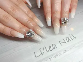 ネイル Li'leaNail AINAのネイルデザイン