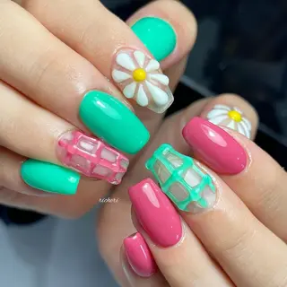 ミディアム ネイル richeri beautyのネイルデザイン