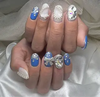 ネイル Una ☀️☀️のネイルデザイン