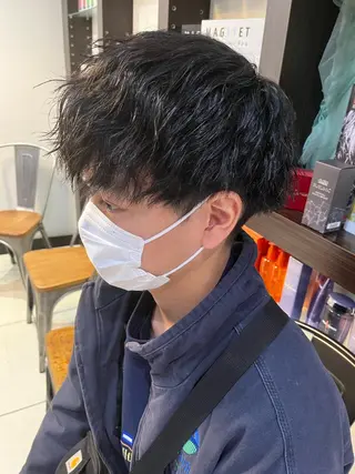 パーマ メンズ ∴Sanae. ∴ トータルビューティーのマツエク・マツパデザイン