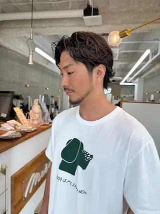 パーマ メンズ 八谷 将平のヘアスタイル