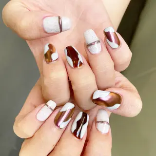 ネイル amour所属・amour ERIKAのマツエク・マツパデザイン