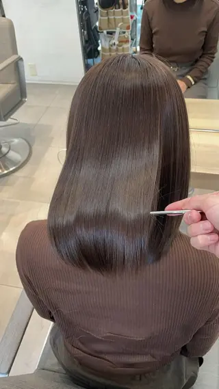 ミディアム カラー ✨髪質改善✨美髪 矯正🫧小泉のヘアスタイル