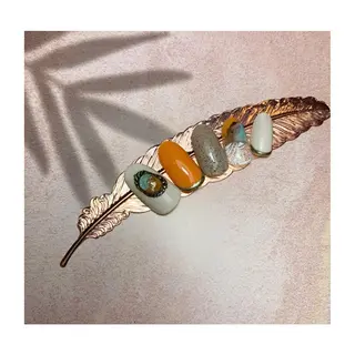 ネイル 駒月 明日香の眉毛・アイブロウイメージ