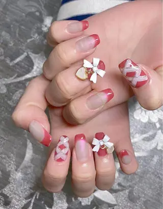 ネイル I-nailロング /ワンホン/キラキラのネイルデザイン