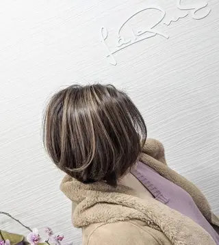 ミディアム カラー LaRmE 代表　HoHaRa.のヘアスタイル