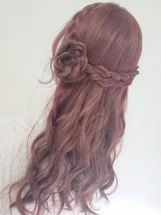 ヘアアレンジ ロング SiLO 🎀 𝕂𝕒𝕟𝕟𝕒のヘアスタイル