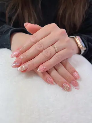 ネイル Flowerネイルサロン所属・. yukiのネイルデザイン