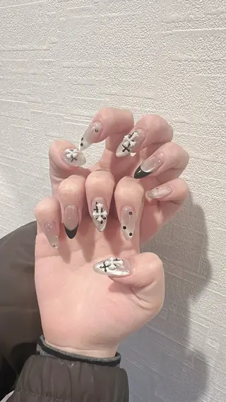 ネイル D-BEAUTY Nailsalonのネイルデザイン