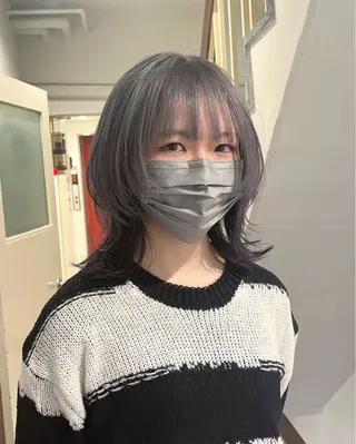 セミロング ウルフ/レイヤー /パーマ/島田陽稀のヘアスタイル