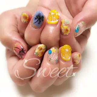 ネイル sweet 仲野陽子のネイルデザイン