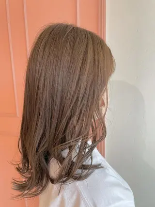 カラー 和田 真依のヘアスタイル