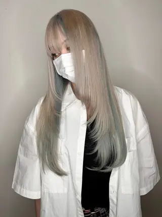 ロング 伊藤 一樹のヘアスタイル