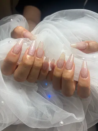 ネイル 黒須莉奈 IRYのネイルデザイン