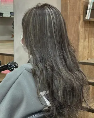 ロング カラー ANGELICA 天理店のヘアスタイル