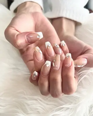 ネイル éclat-nail salon-所属・松本 ゆみかのネイルデザイン