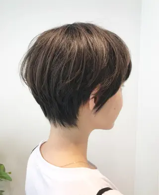 ショート ショートヘア💫 ハイトーン西田拓馬のヘアスタイル