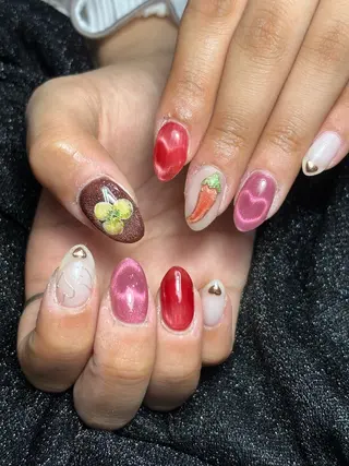 ネイル ✴︎ Delightのネイルデザイン