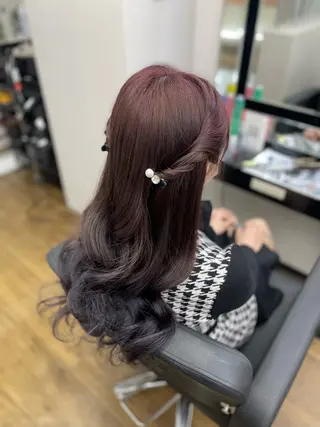 ロング 𝙃𝘼𝙍𝙐🎀 韓国×エクステのヘアスタイル