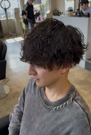 ショート パーマ メンズ 🔥メンズ圧倒的人気 ROOOMEN松田隆のヘアスタイル