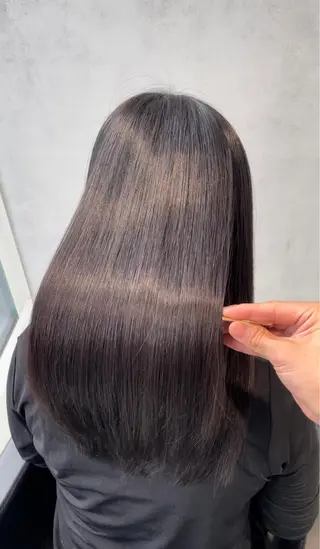 ロング ✨髪質改善✨美髪 矯正🫧小泉のヘアスタイル