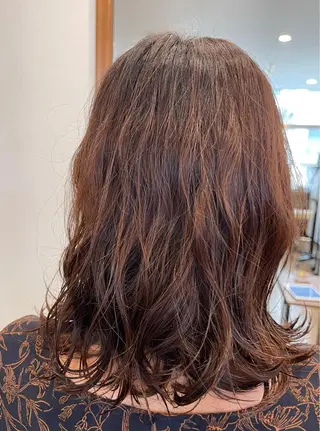 セミロング カラー パーマ 髪質改善/カラー 🖤‎🤍川島のヘアスタイル