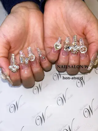 セミロング ネイルサロン ダブルのネイルデザイン